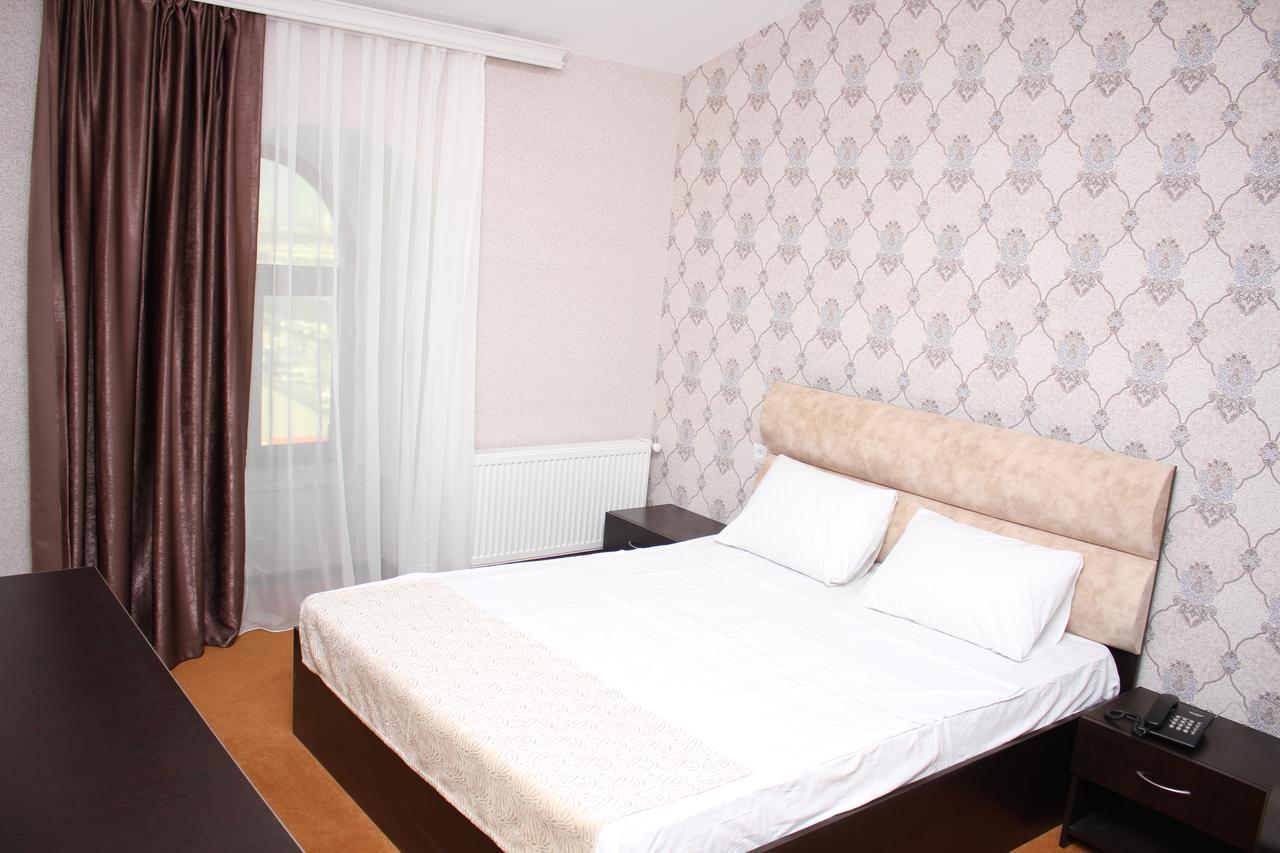 Bridge Hotel Baku Bagian luar foto