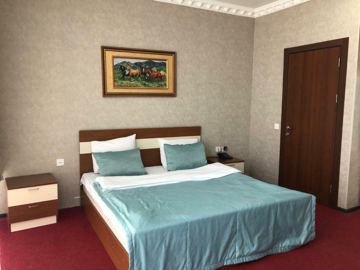 Bridge Hotel Baku Bagian luar foto